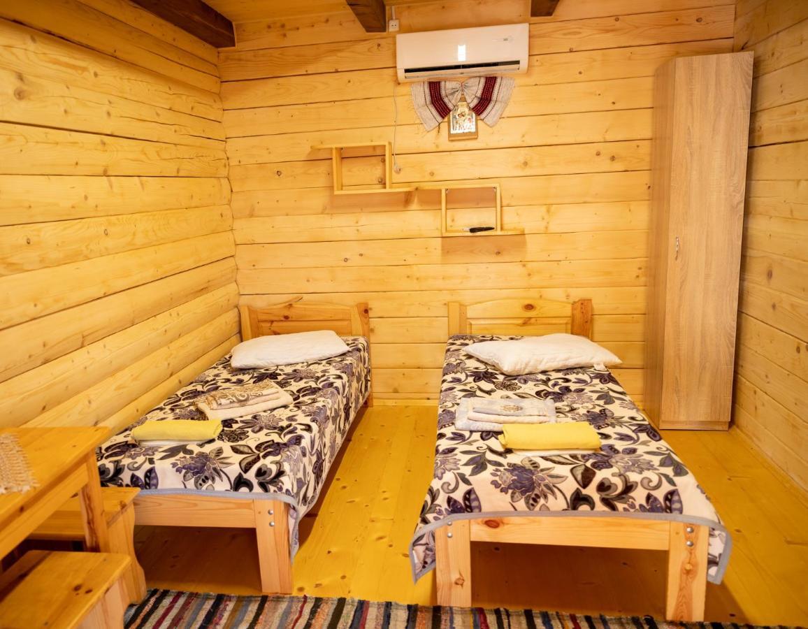 Rybatska 7 Hotel Chornomorsk Exterior photo